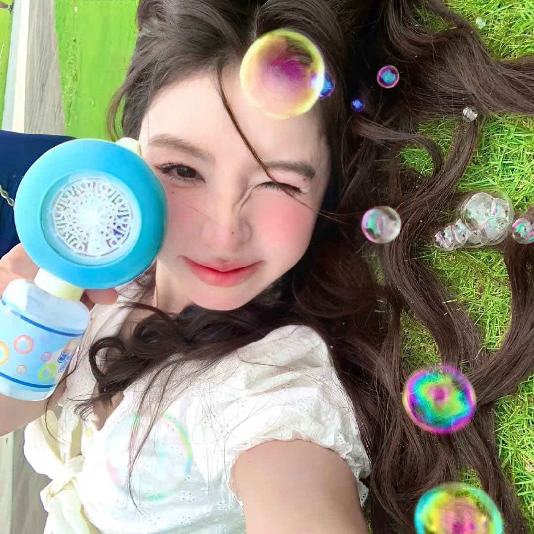 奎师那与伊人
